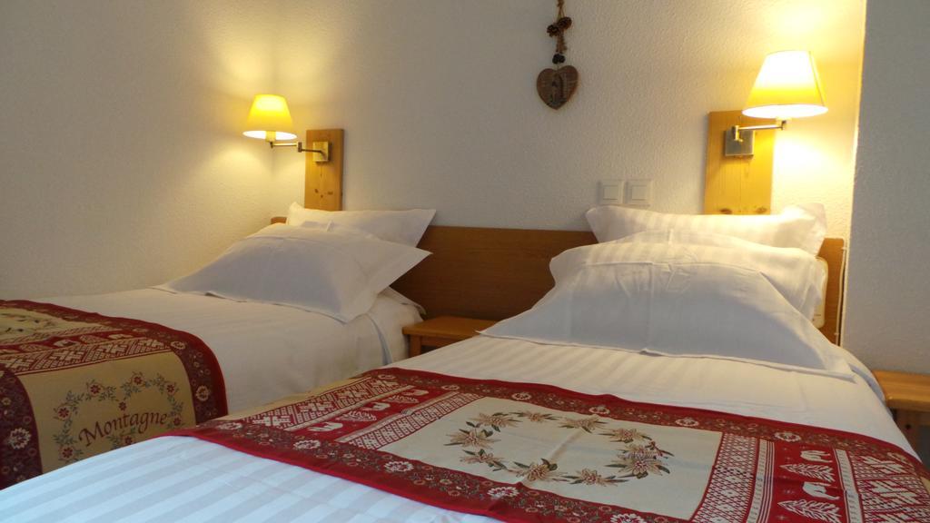 Hotel Restaurant L'Outa 特米哥农 外观 照片